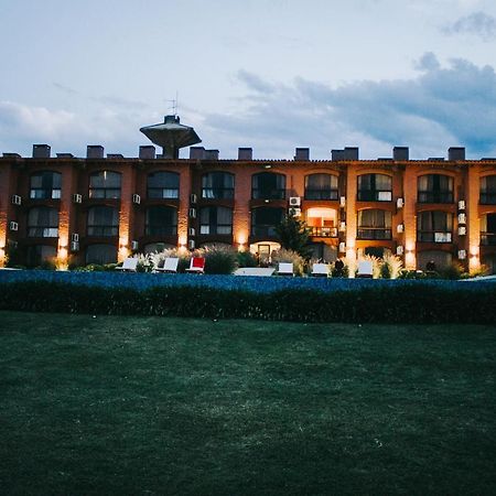 Готель Wyndham Garden Montevideo Carrasco Сьюдад-де-ла-Коста Екстер'єр фото