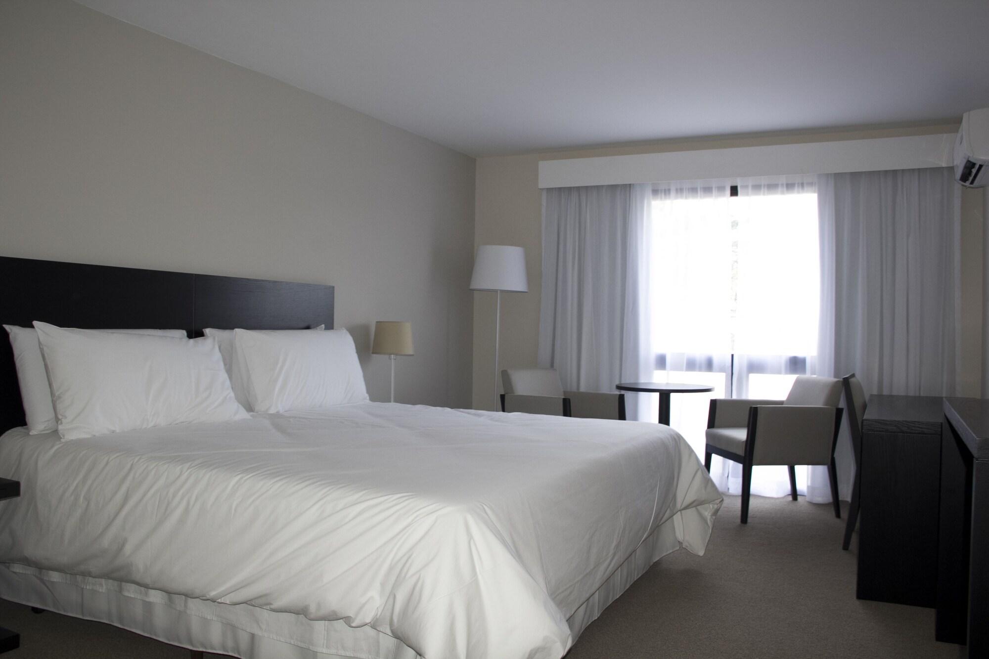 Готель Wyndham Garden Montevideo Carrasco Сьюдад-де-ла-Коста Екстер'єр фото