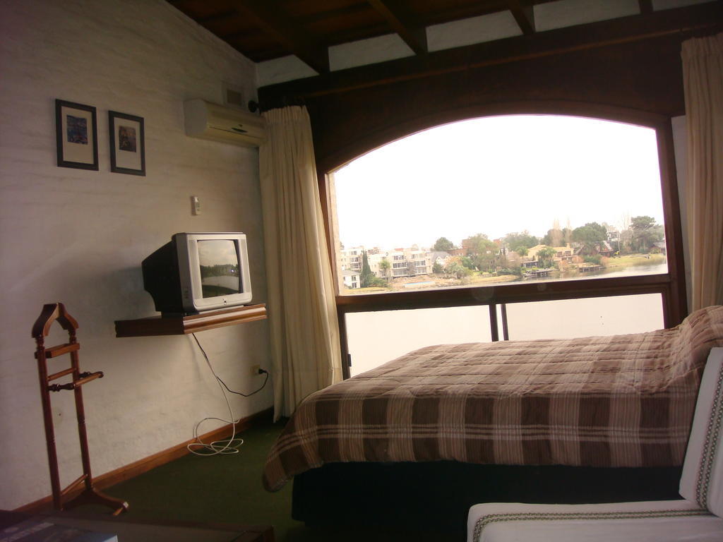 Готель Wyndham Garden Montevideo Carrasco Сьюдад-де-ла-Коста Номер фото