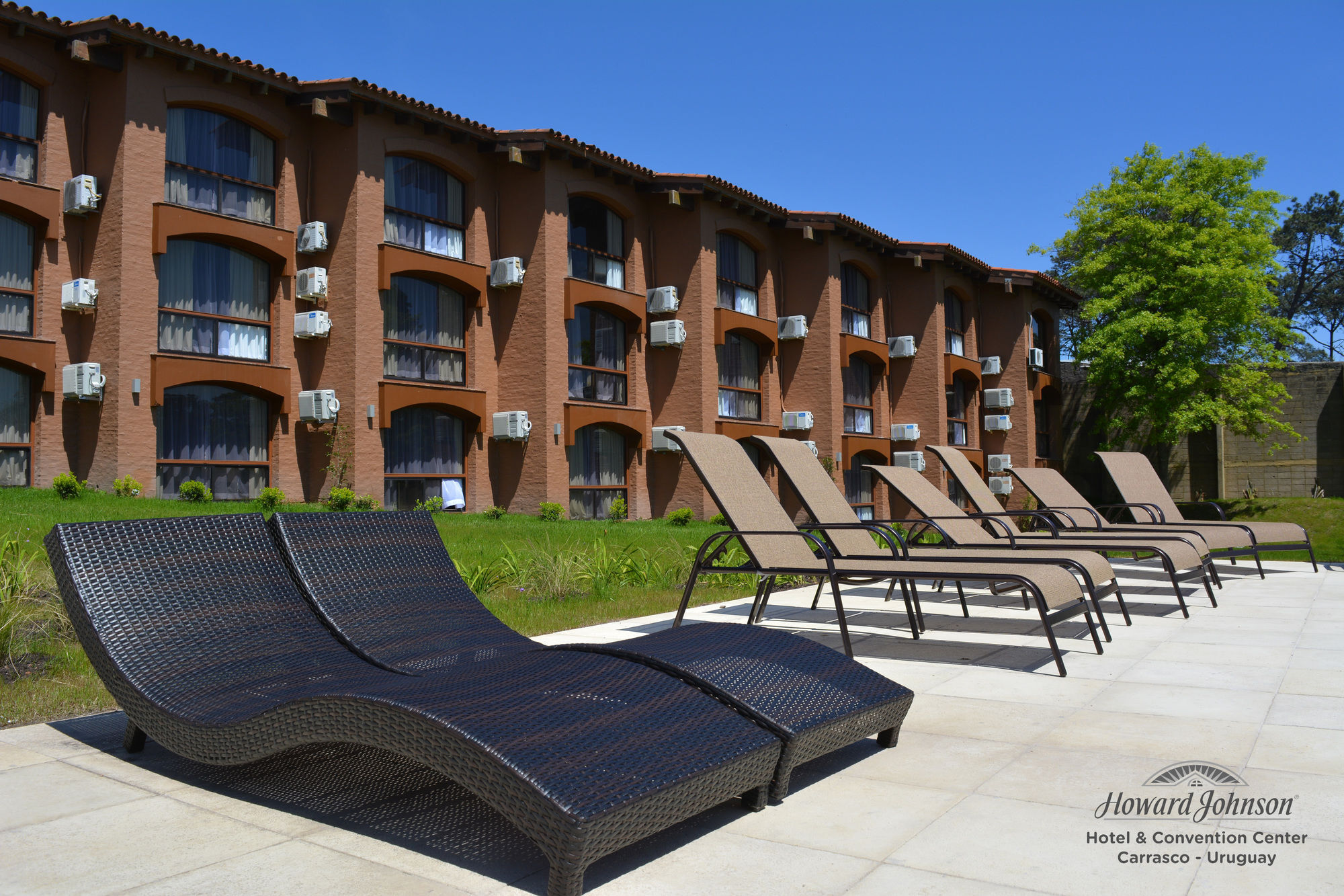 Готель Wyndham Garden Montevideo Carrasco Сьюдад-де-ла-Коста Екстер'єр фото