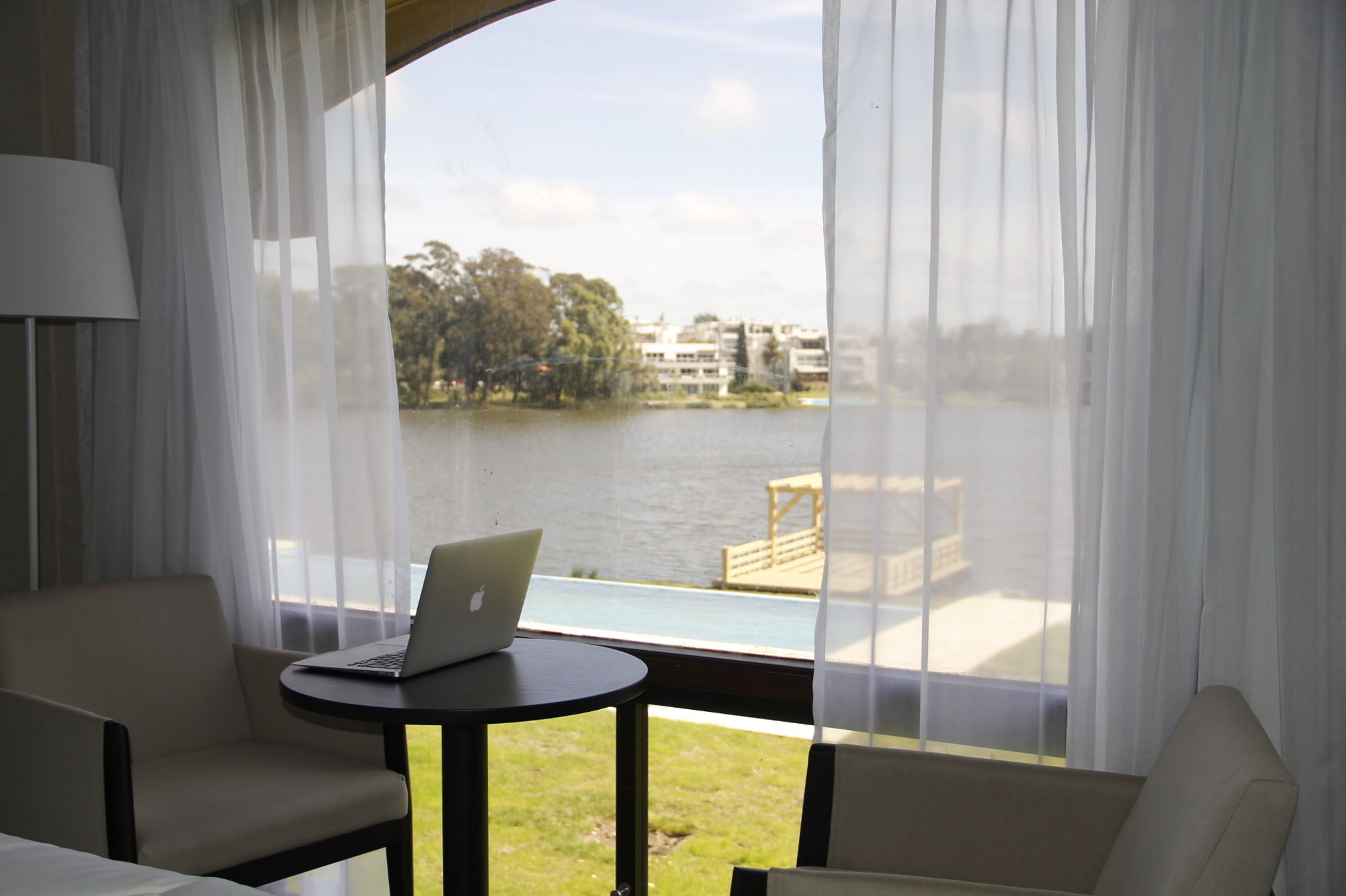 Готель Wyndham Garden Montevideo Carrasco Сьюдад-де-ла-Коста Екстер'єр фото